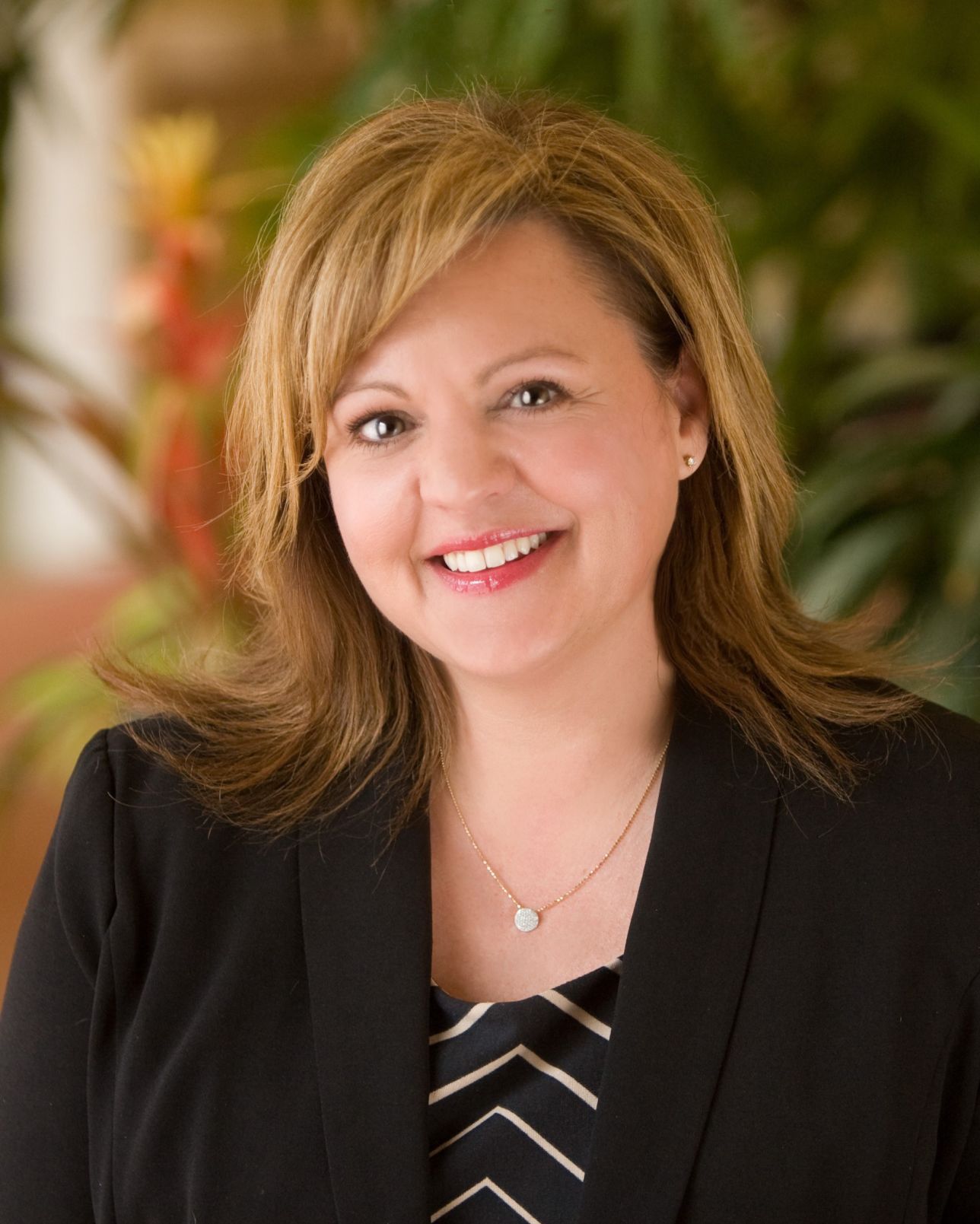 Tracy Cecil.jpg